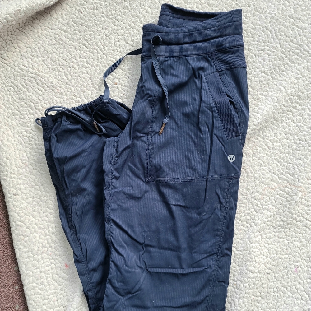 Lululemon joggers  size 2